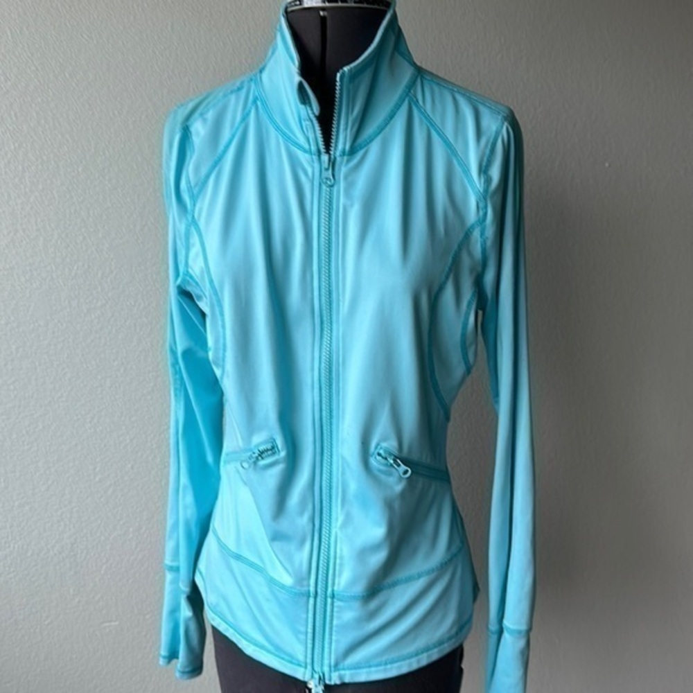 Zella jacket athletic size Small Tiffany Blue zip up reflective athleisure